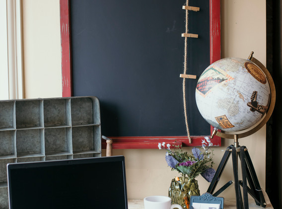 Your own dedicated workspace inside ther shop.